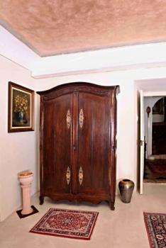 Wardrobe - wood, solid wood - 1800